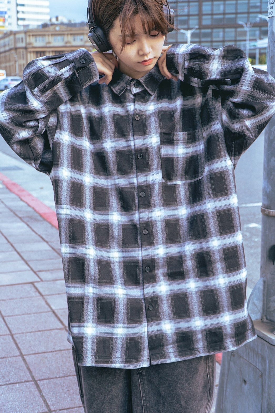 『Always_Good』漸層格紋 老墨 老學校 磨毛 長袖襯衫