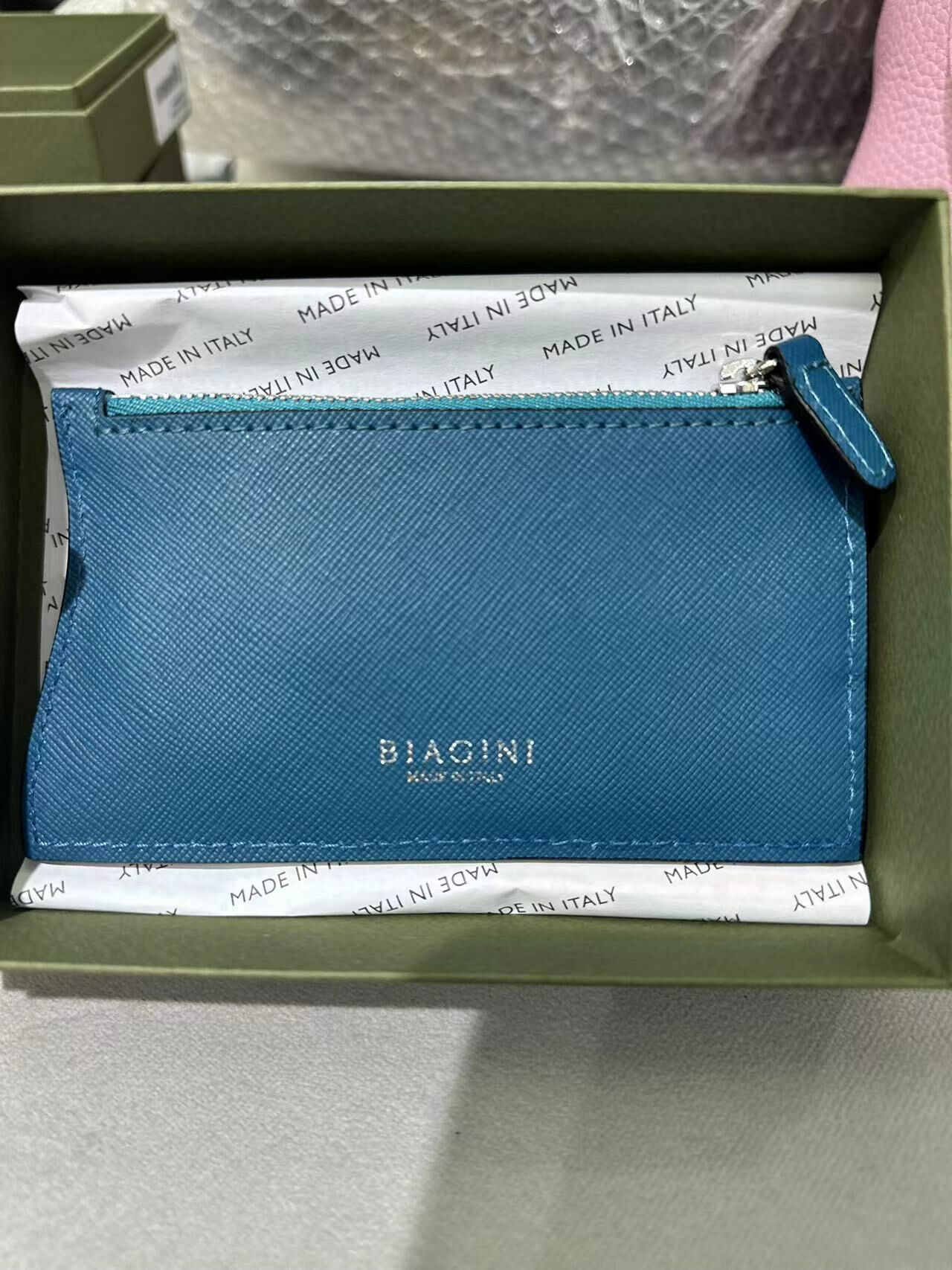 意大利真皮十字紋拉鏈包 湖水藍 -T