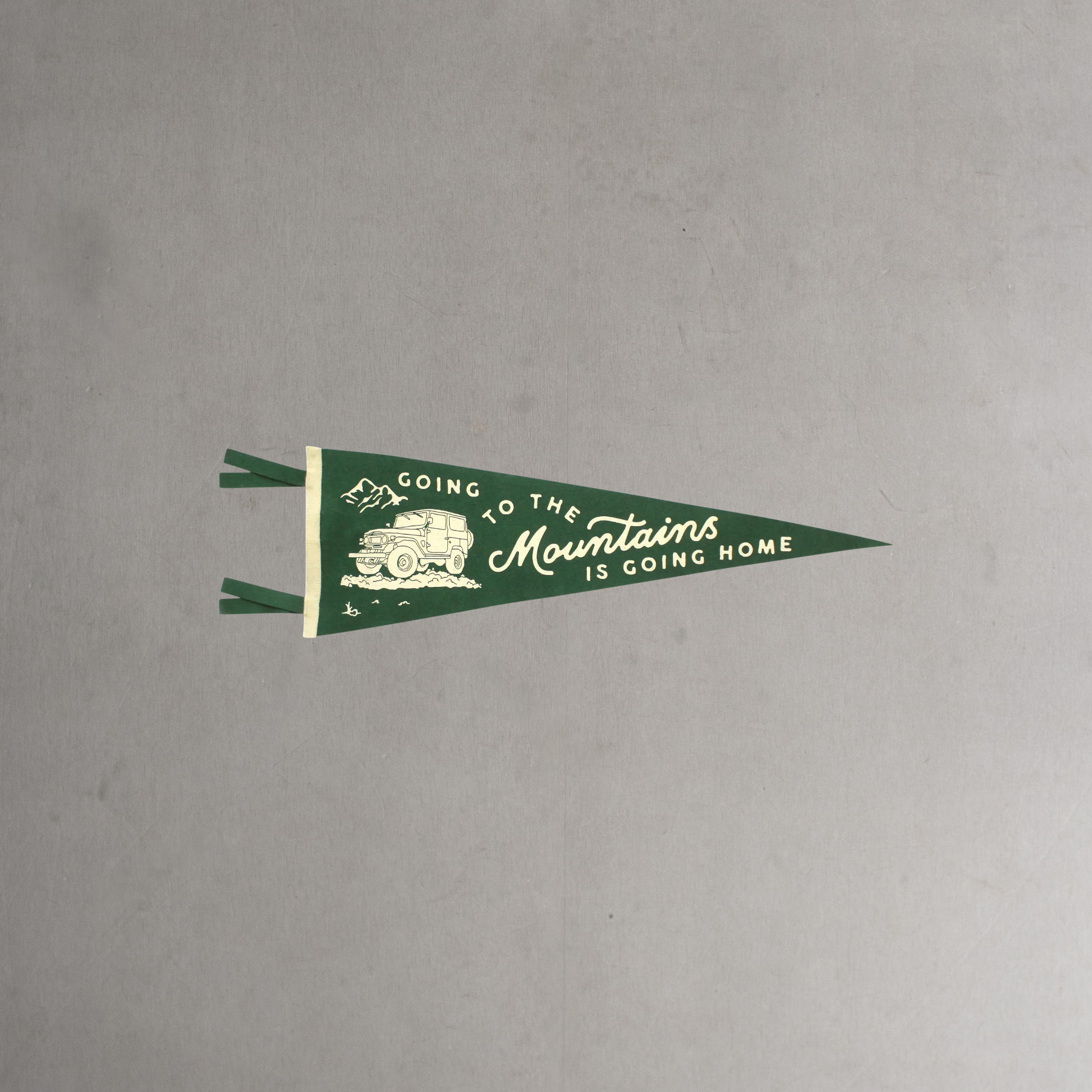 OXFORD PENNANT GOING TO THE MOUNTAINS IS GOING HOME