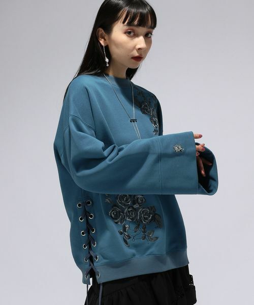 ACG.GO」Ado×HARE/UNISEX 側繫帶玫瑰剌繡衛衣