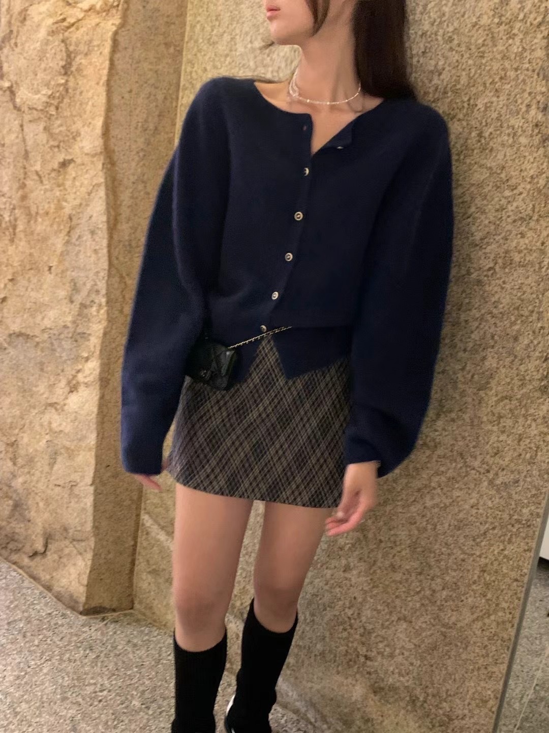 正韓高質感船型領羊毛開衫