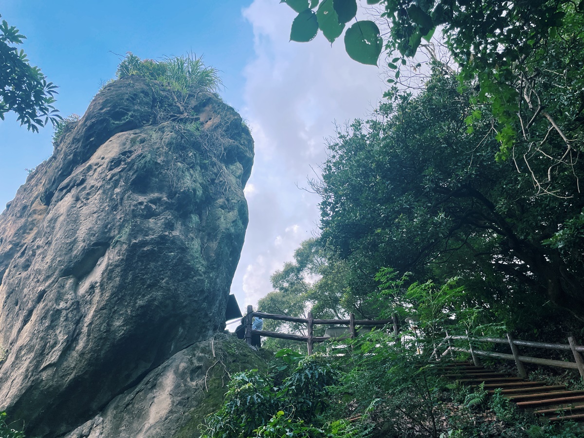 鶯歌石孫龍步道