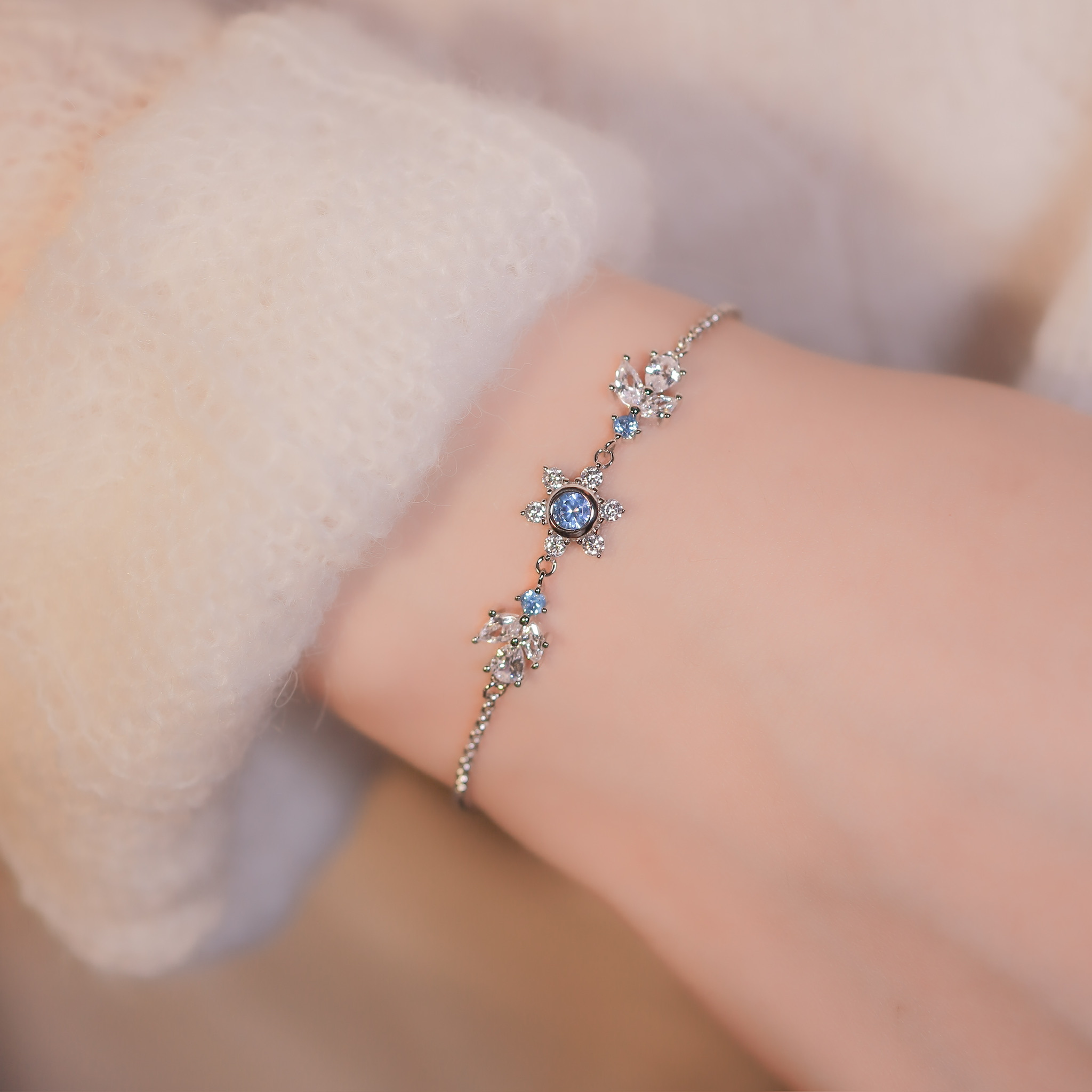 | 925純銀・白金 | 漫藍之雪手鏈| BR0982 |