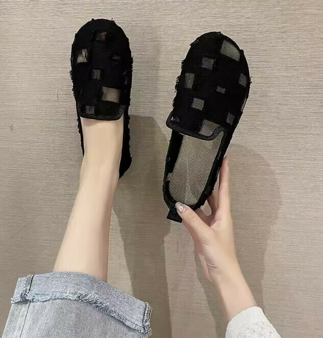 flat shoes