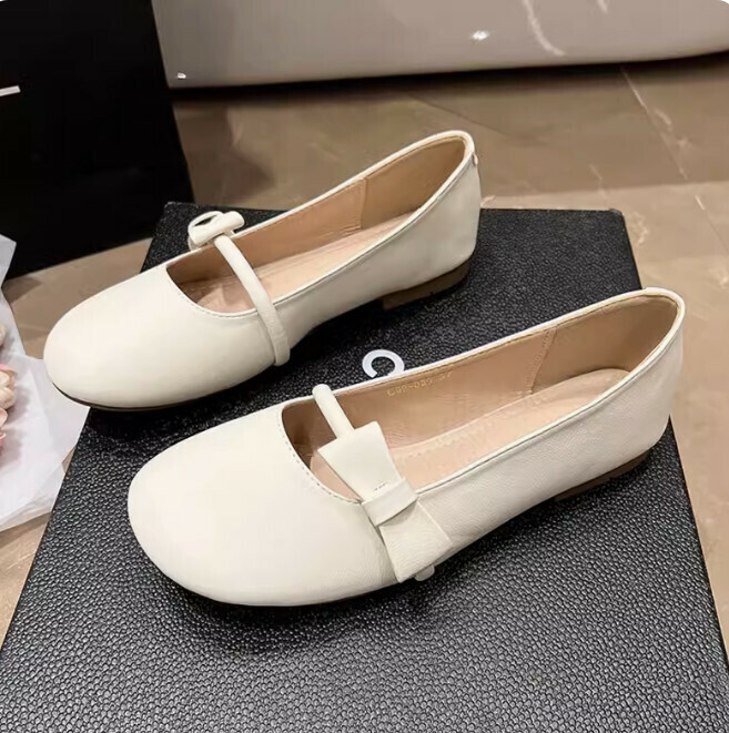 flat shoes