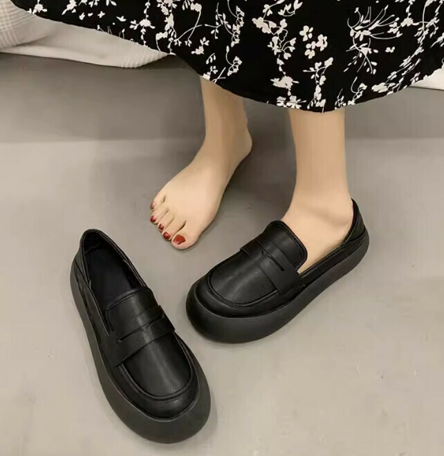 flat shoes