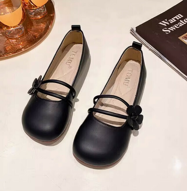 flat shoes