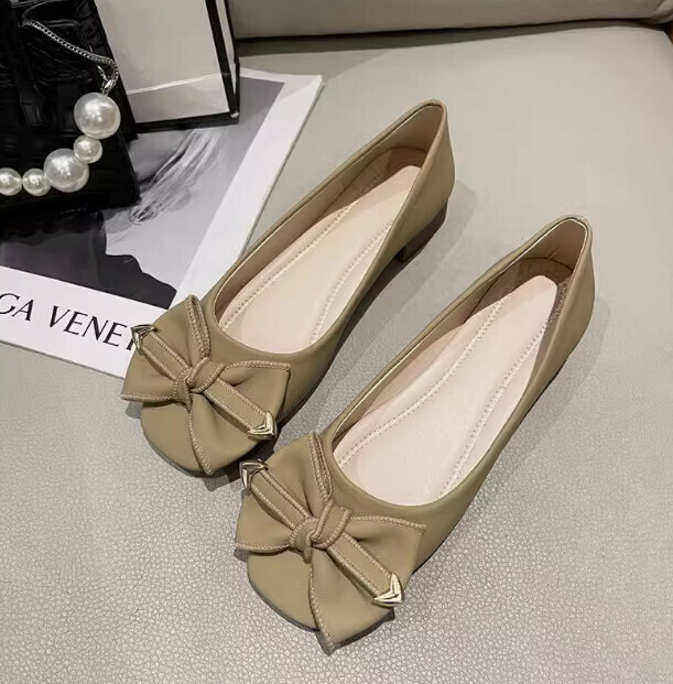 flat shoes