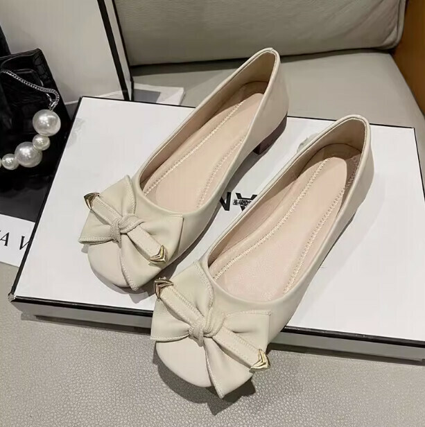 flat shoes