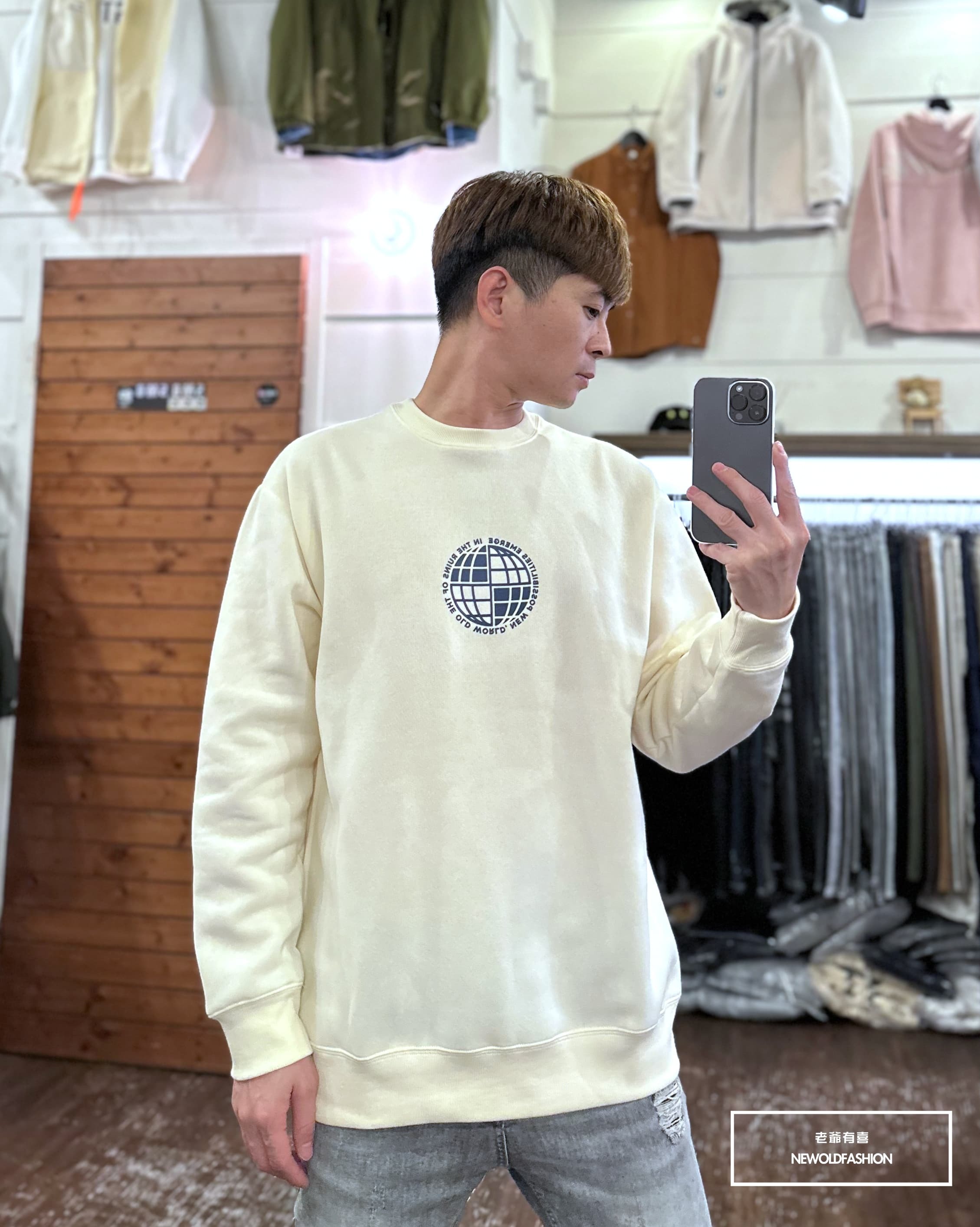 『新品上市』重磅NEW色塊地球刷毛大學T-米(NOF231188014)