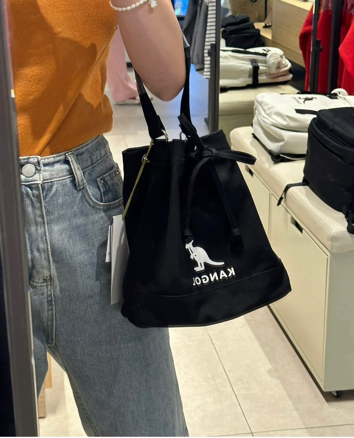 Kangol alice discount canvas bucket bag