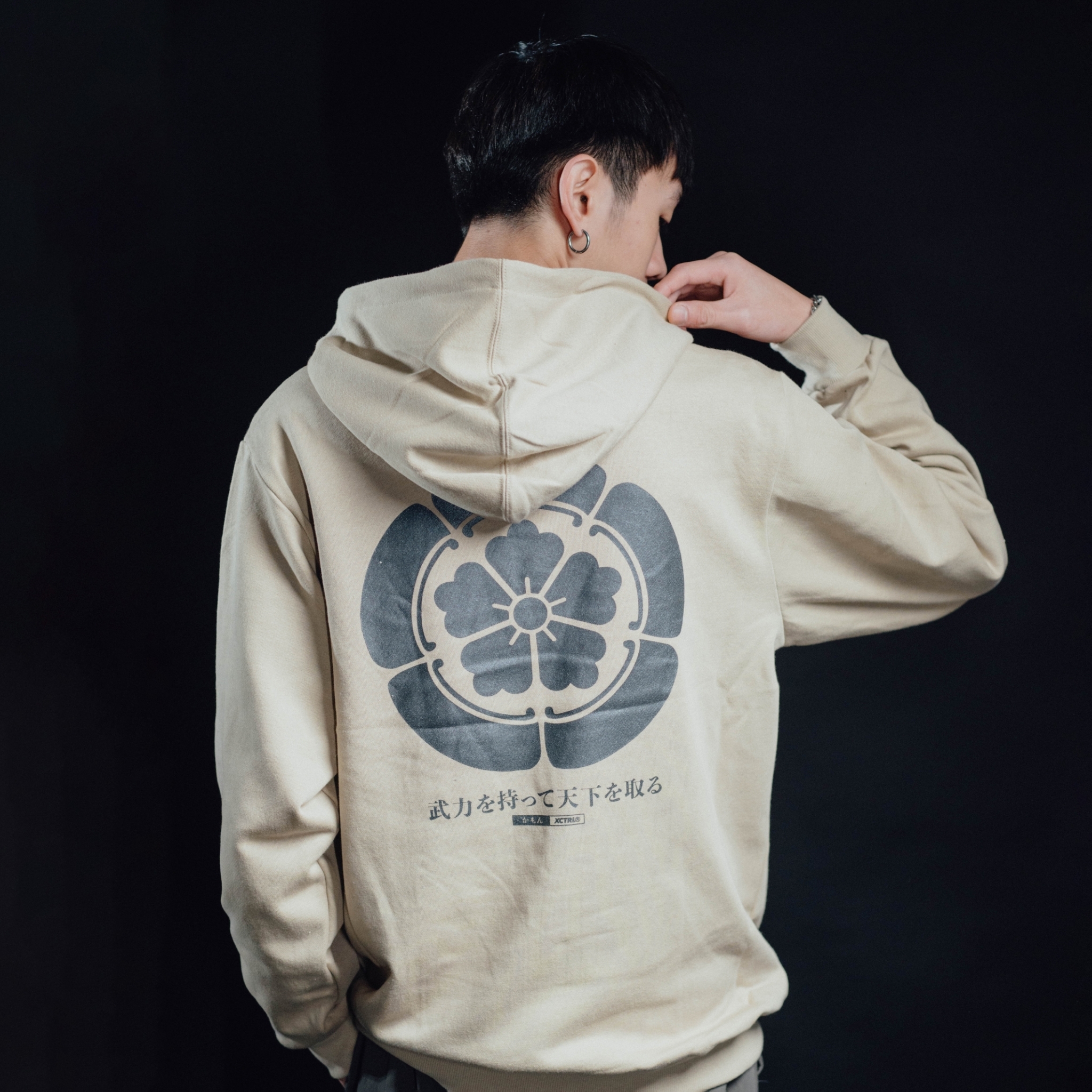 XCTRL 織田家紋帽T-卡其