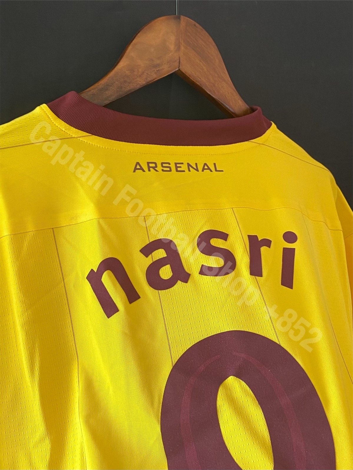 NIKE Arsenal ジャージ　バーガンディ/イエロー nike アーセナル 13/14 アウェイジャージ #10 ウィルシャー