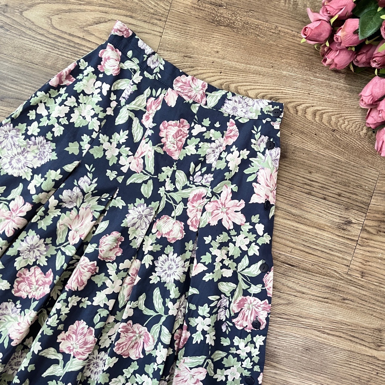 英國製 Laura Ashley 深藍大花半身裙