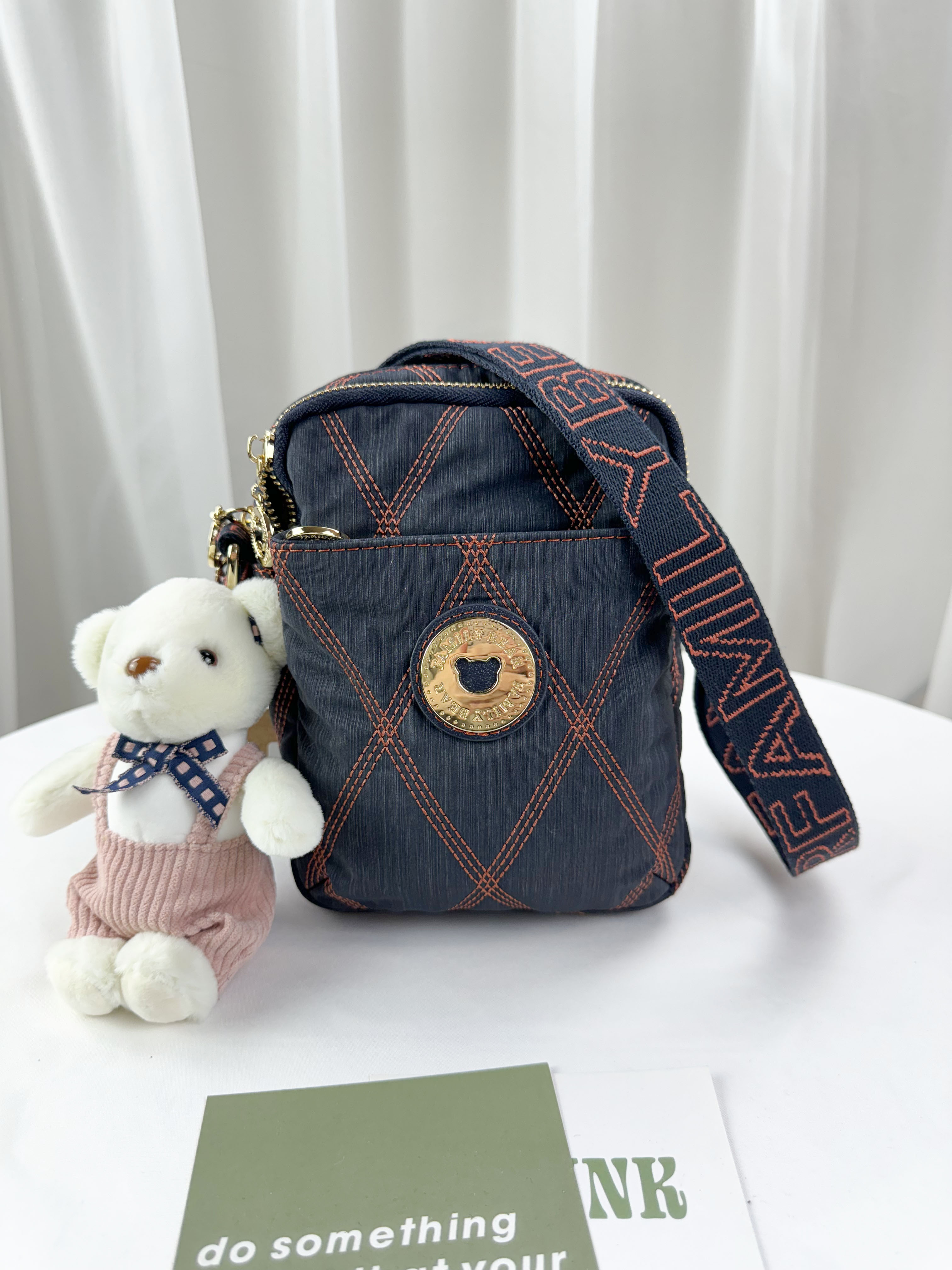 GOODS 藍橙菱格線尼龍側背包 / 手機袋 附兔兔吊飾 #2499
