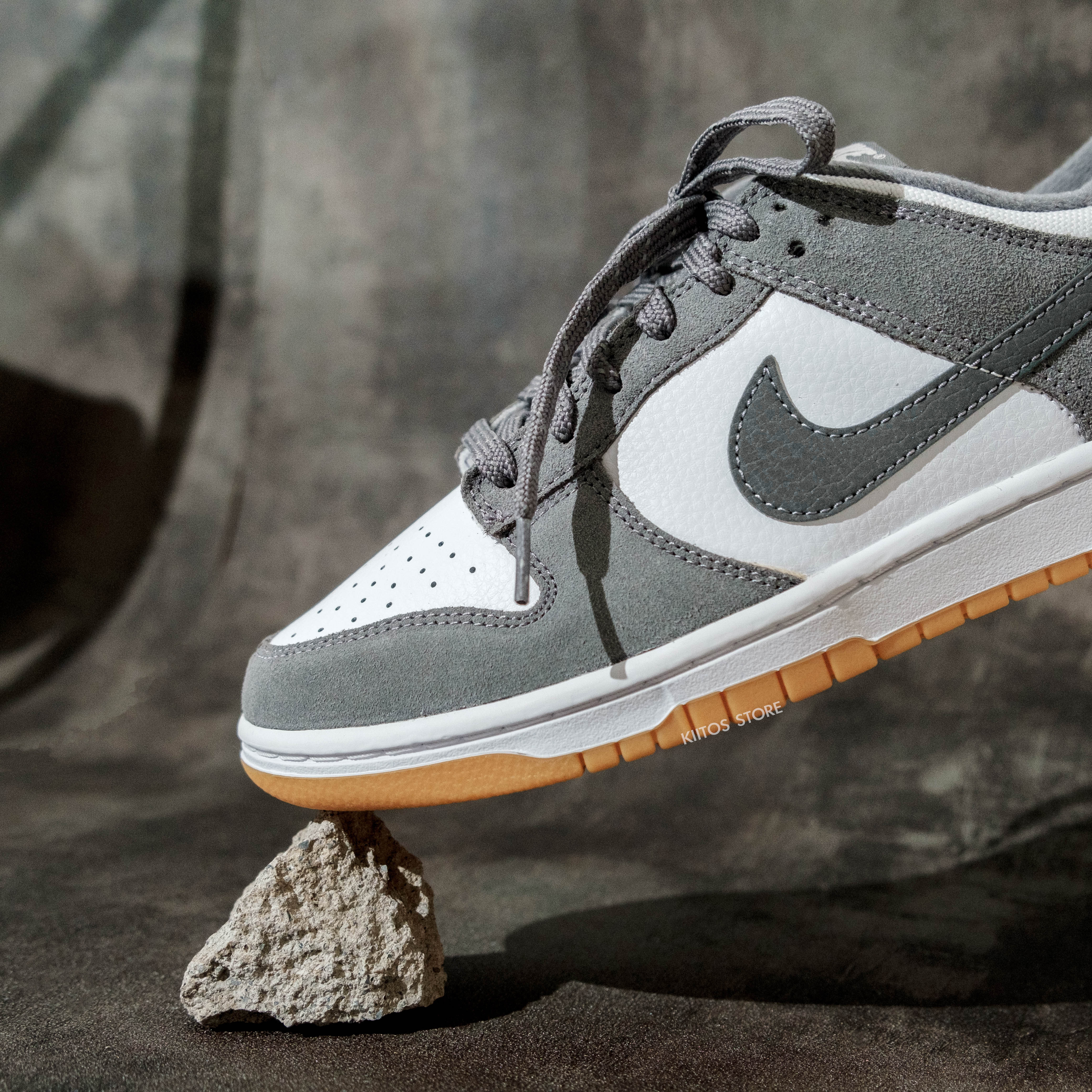 Nike Dunk Low " Reflective Grey" 反光煙灰 男鞋 FV0389-100