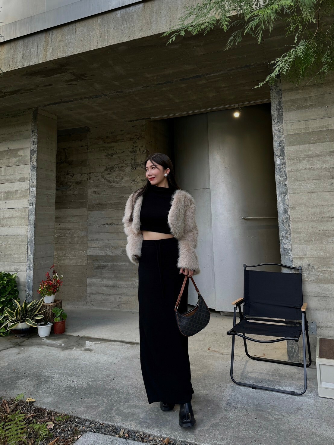 小千金短版毛毛外套