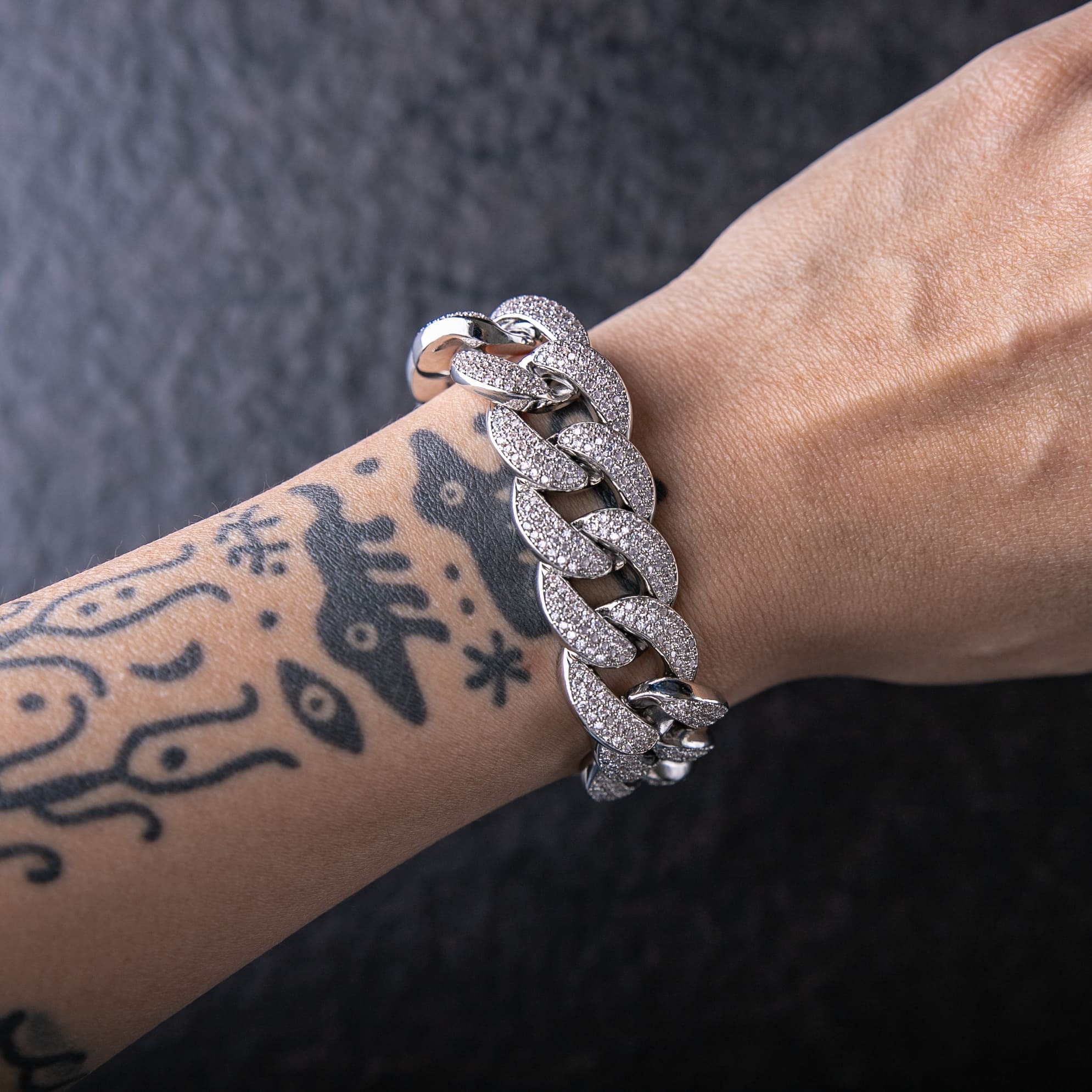 18mm滿鑲彈簧扣邁阿密古巴手鍊