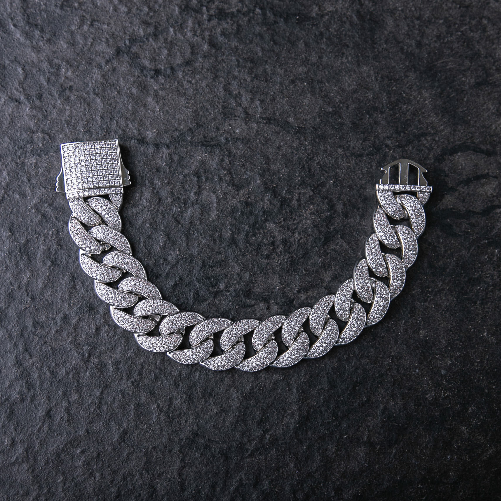 18mm滿鑲彈簧扣邁阿密古巴手鍊