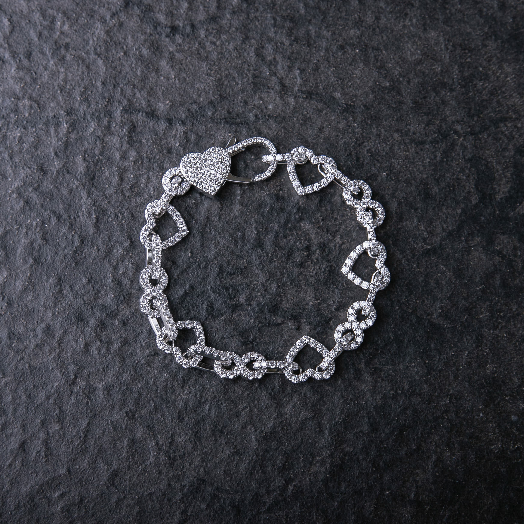 無限符號單排鑲愛心造型手鍊