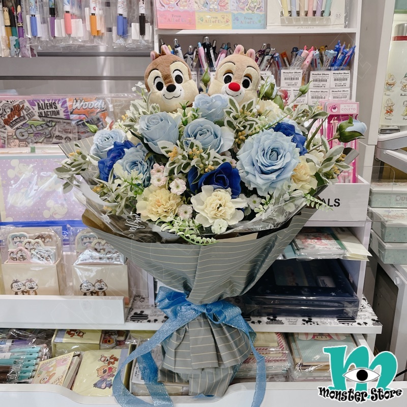 鋼牙大鼻公仔花束