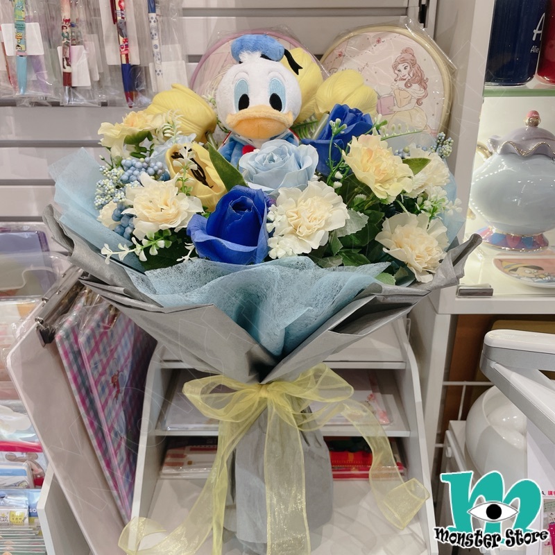 唐老鴨公仔花束