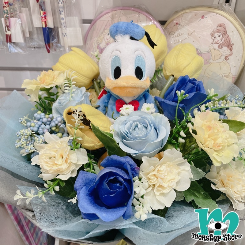 唐老鴨公仔花束