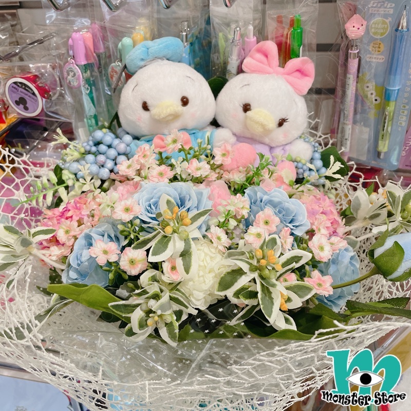 唐老鴨黛絲公仔花束