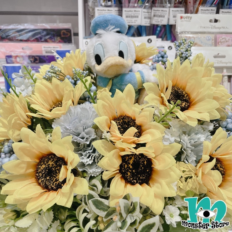 唐老鴨公仔花束