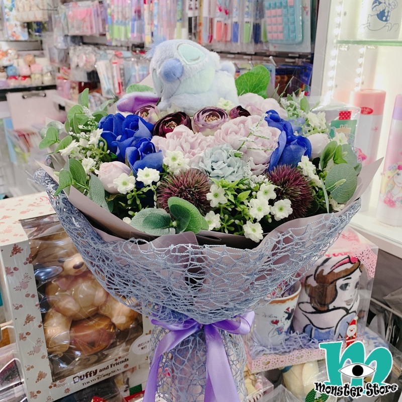 史迪仔公仔花束