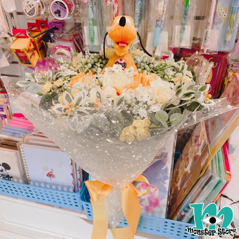 布魯托公仔花束