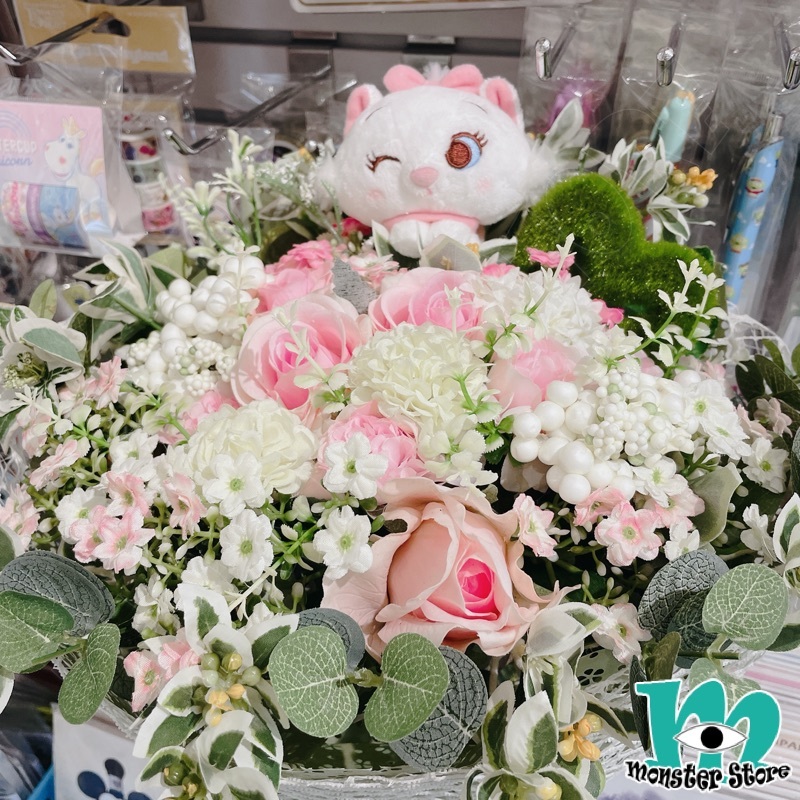 瑪莉貓公仔花束