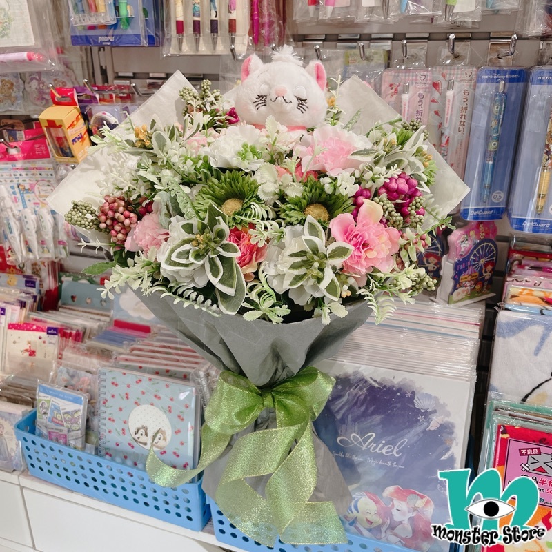 瑪莉貓公仔花束