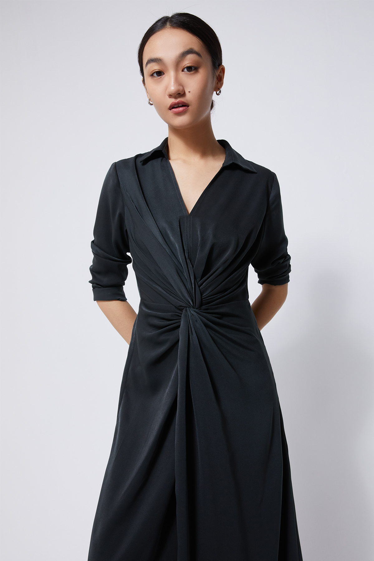 TWIST 扭轉長洋裝 女（鐵灰）