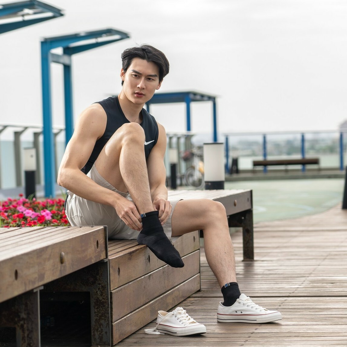 《速碼》氣墊運動襪-星馳黑-短筒-L〈除臭/厚底〉