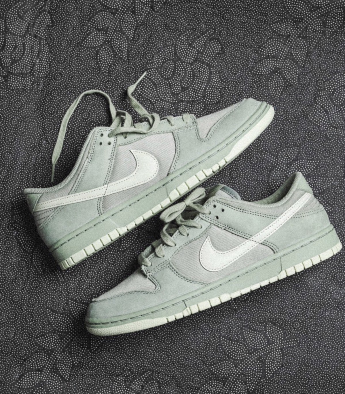 NIKE DUNK LOW PRM Oil Green 抹茶綠