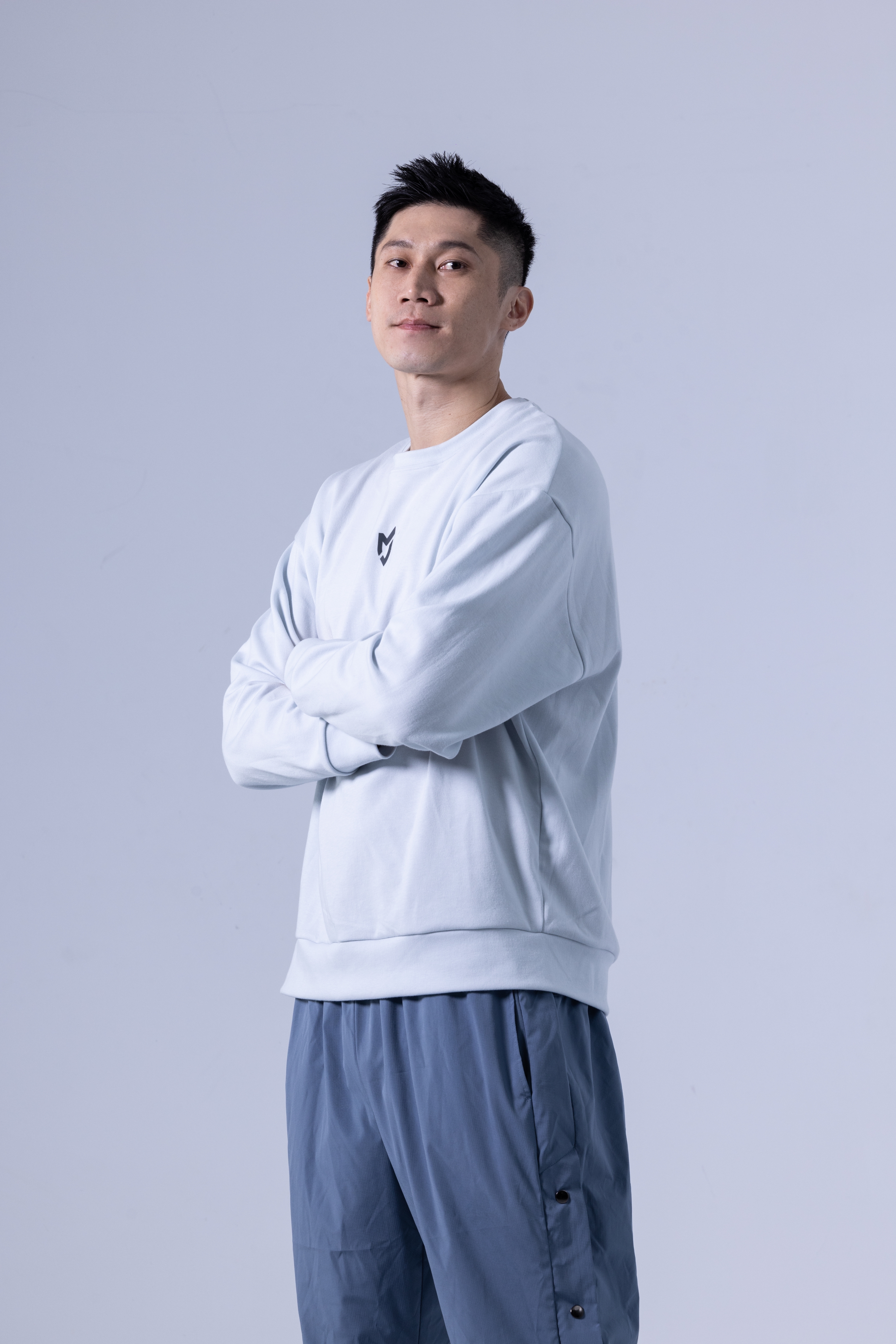MJC 中性版雙機能落肩大學T(白)