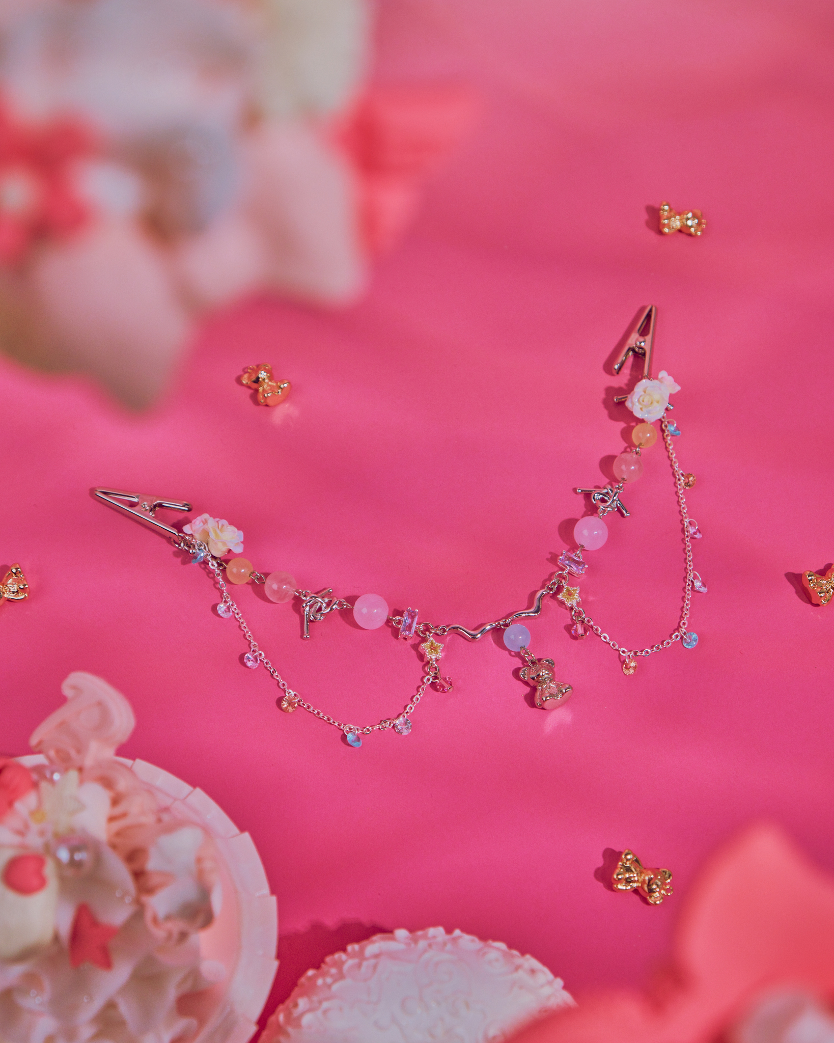 Rainbow Light Array with Rosy Bear Collar Clip