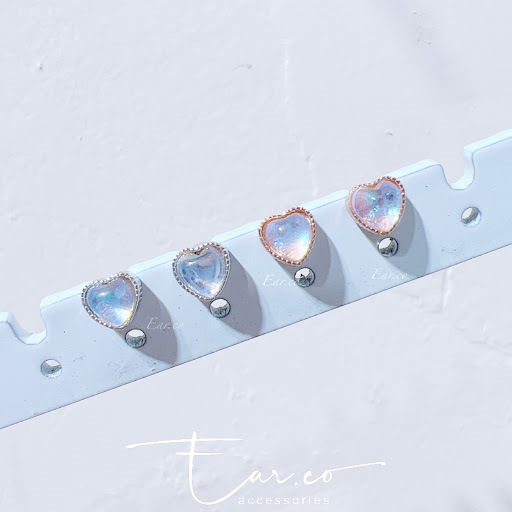 月光石愛心/圓形純銀耳珠/耳骨釘 [一對] #P016