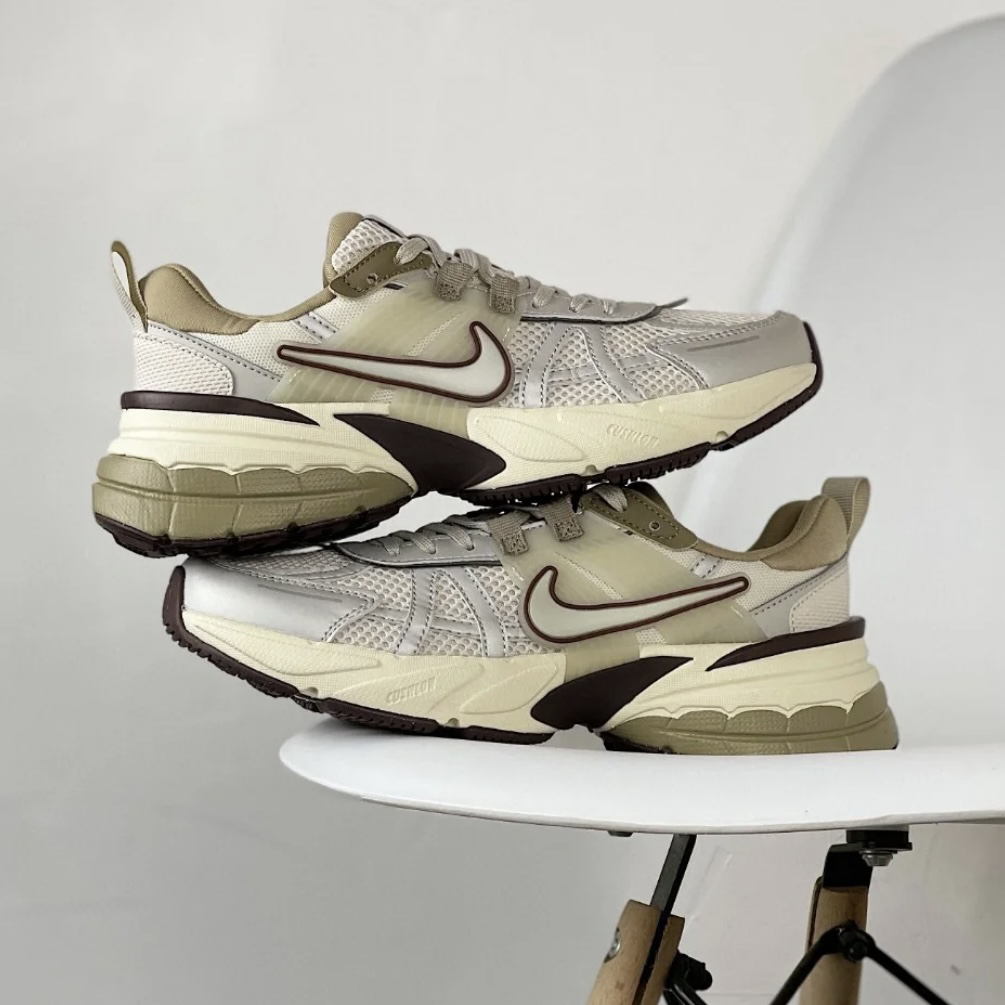 Nike V2K Runtekk Sail Tan Brown 巧克力牛奶 Y2K 美拉德