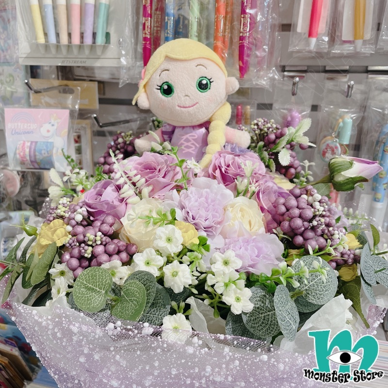 長髮公主樂佩公仔花束