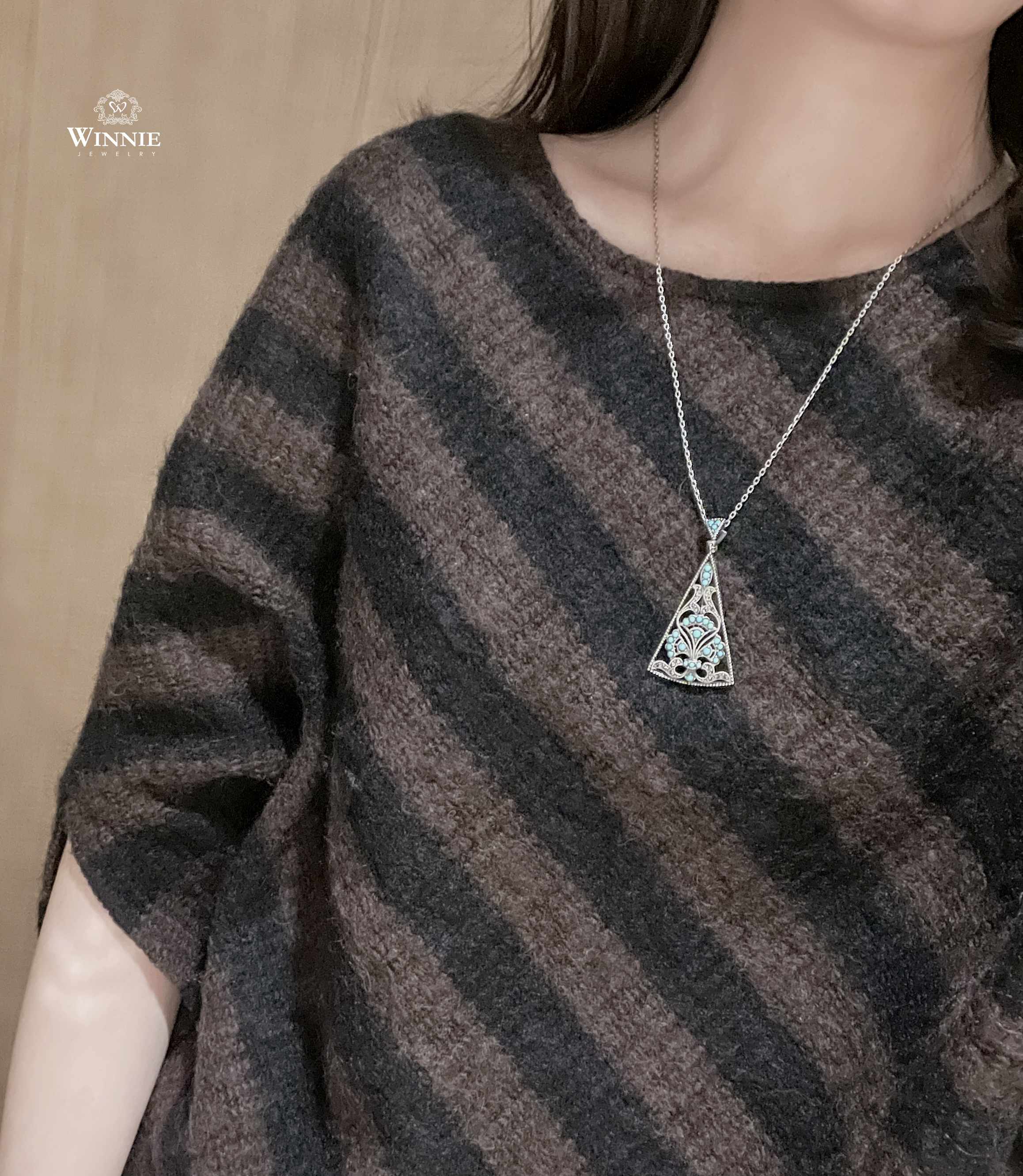 宮廷風土耳其石胸墜