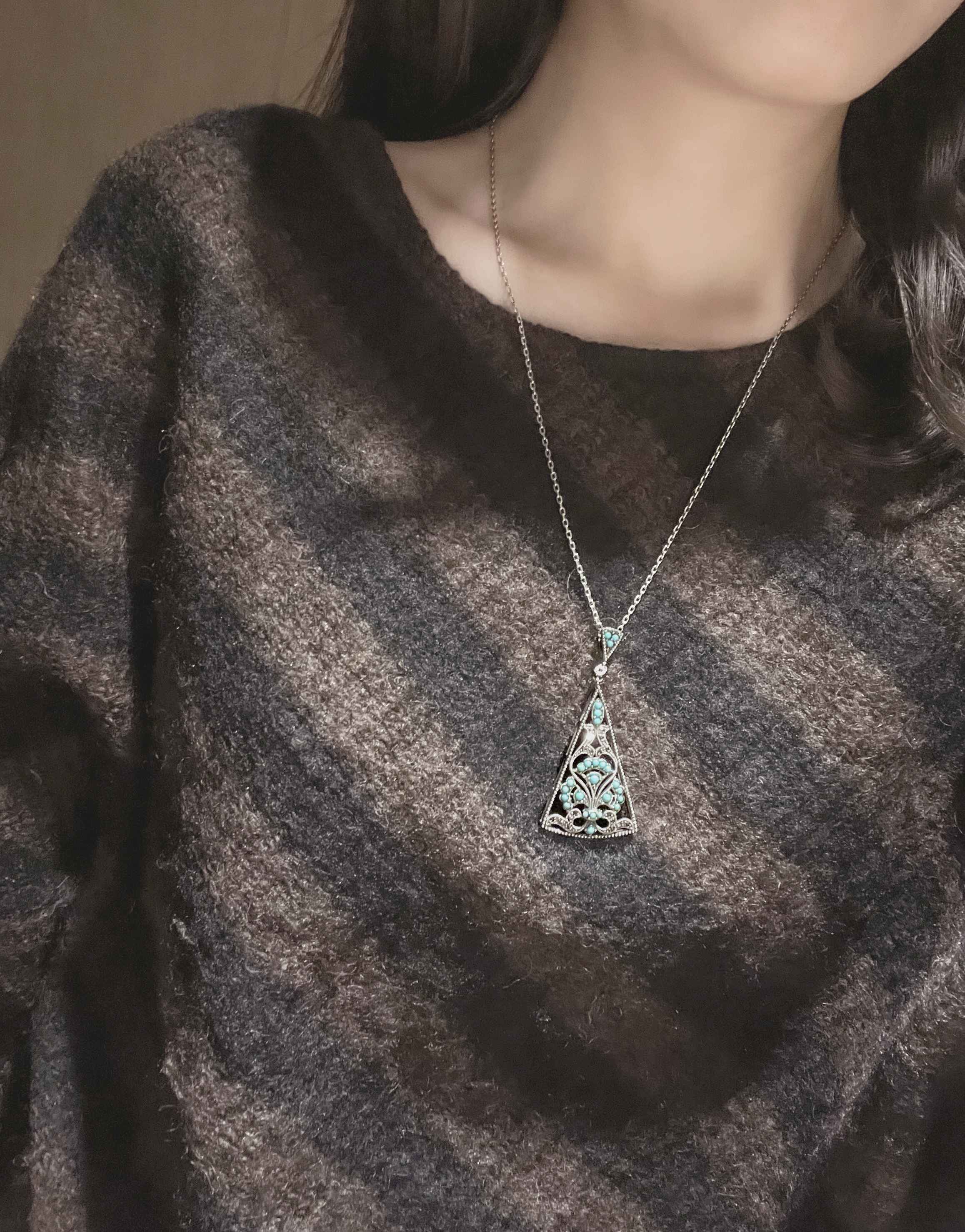 宮廷風土耳其石胸墜