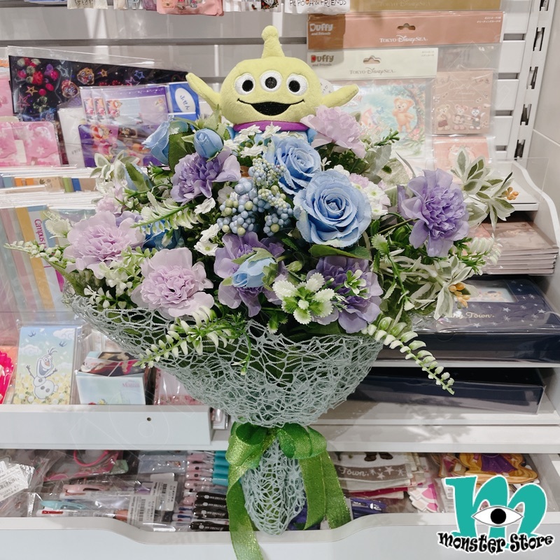 三眼仔公仔花束