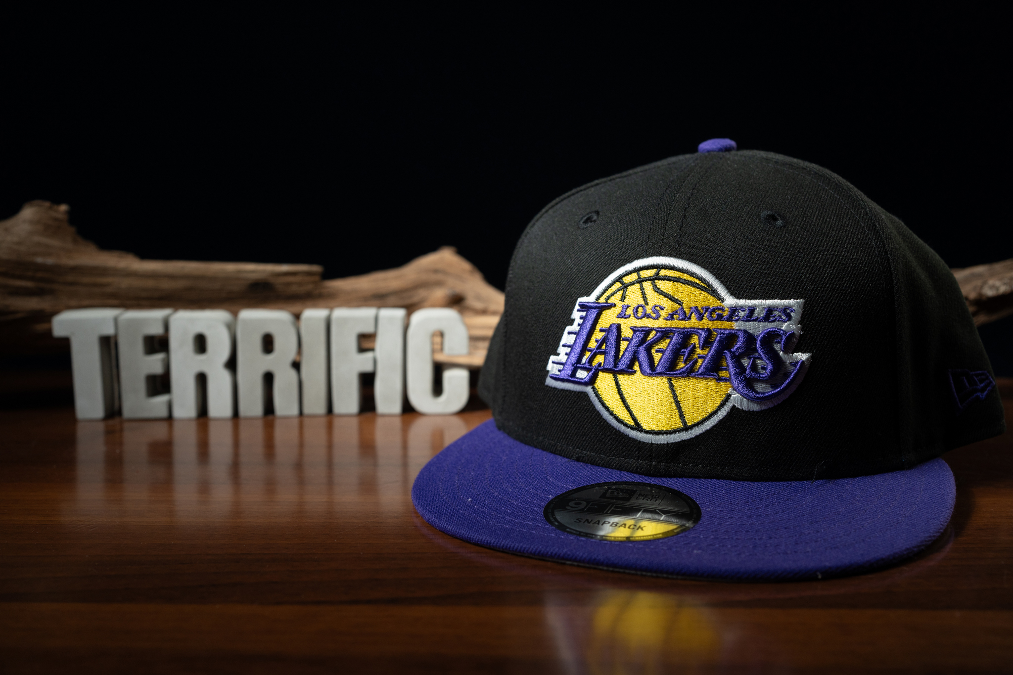 NBA帽子 Los Angeles Lakers 洛杉磯湖人 電繡 隊徽 黑底紫 棒球帽 New Era 9FIFTY 可調式 全新