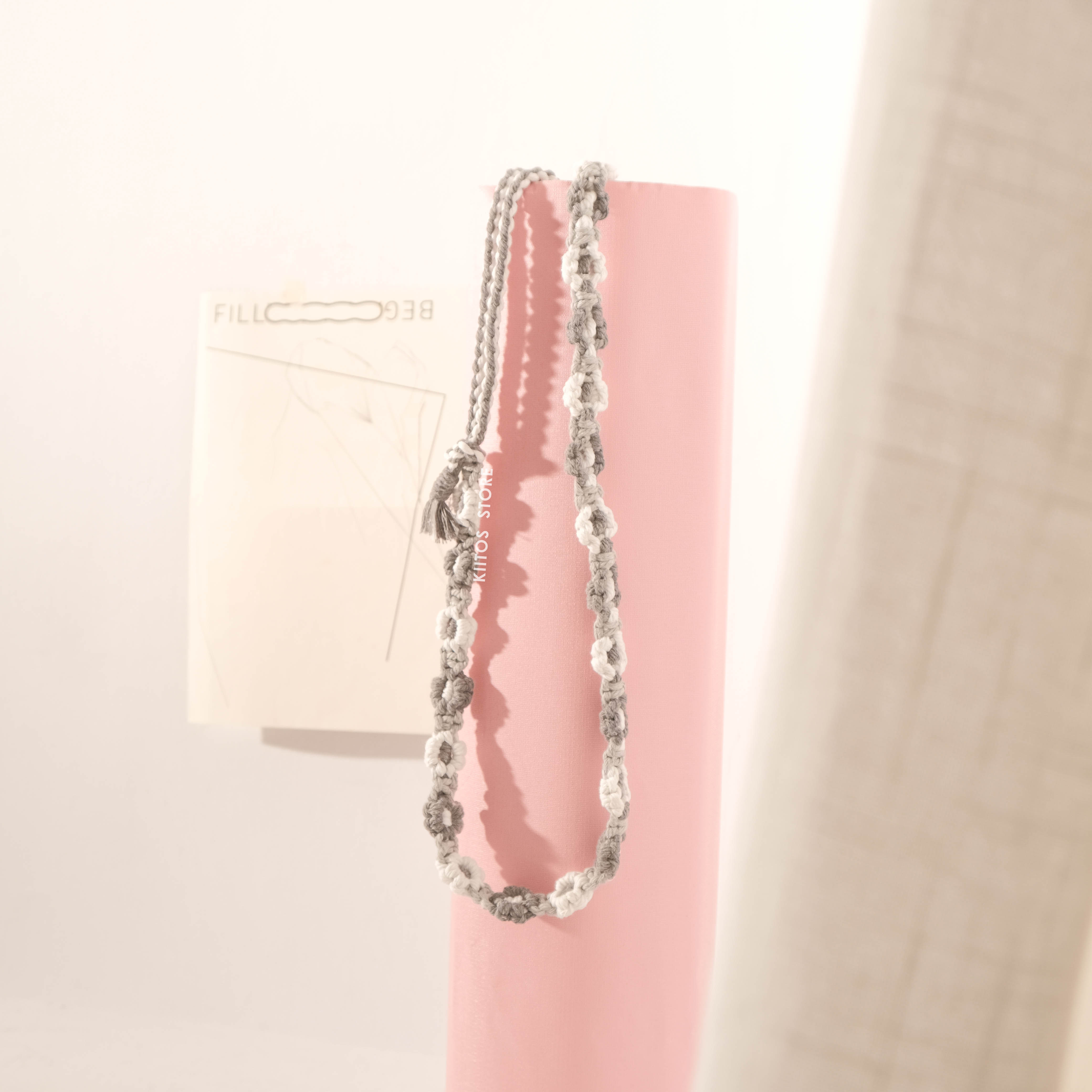 【現貨】手工編織 小雛菊 花花 手機鏈 可調式 附墊片 手機掛繩