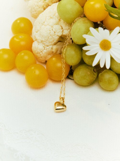 VINTAGE HOLLYWOOD Heart Long Chain Necklace