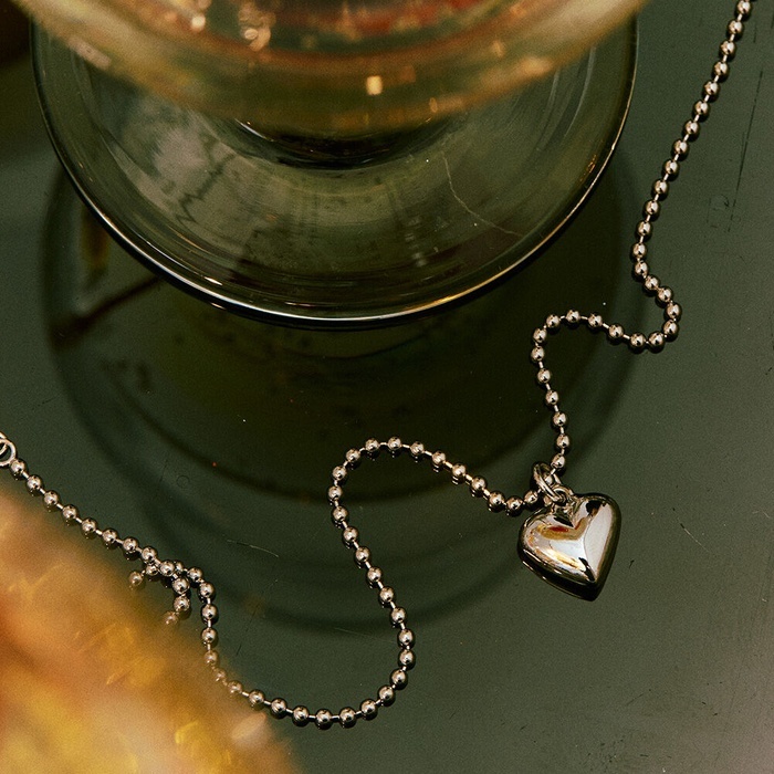 VINTAGE HOLLYWOOD Petit Heart Ball Chain Necklace