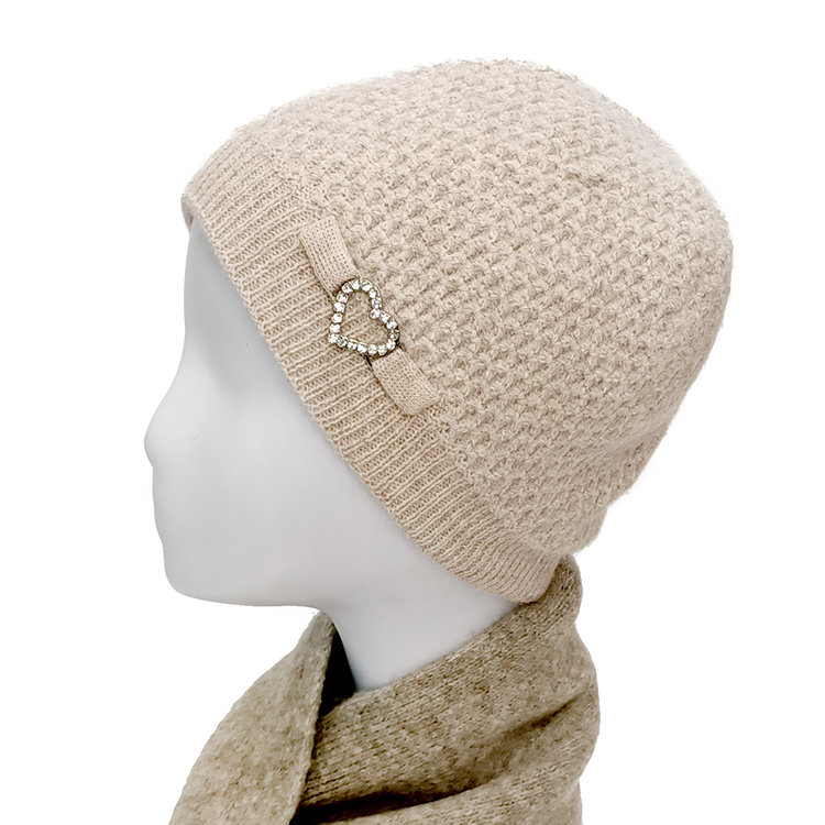 愛心亮鑽柔軟毛帽-米色
