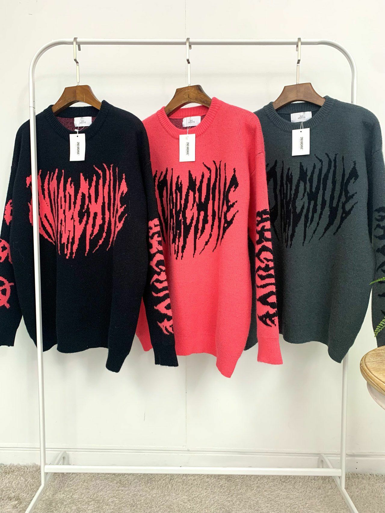 圓領英文字針織衫 2nd ARCHIVE-063T